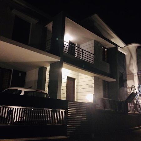 Albisville Hilltop Mansion Ooty Eksteriør billede